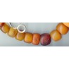 Perles anciennes d'ambre. Antique or ancient beads.