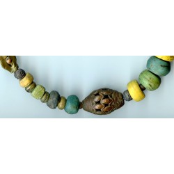 Perles "Hébron". Perles anciennes. Antique or Ancient Beads.