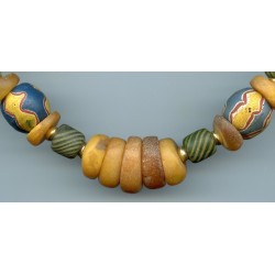 Perles D'Afghanistan et Ambre. Perles anciennes. Antique Beads.