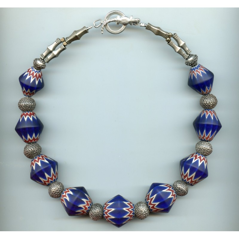 Perles "Chevrons Toupies". Venetian chevron beads