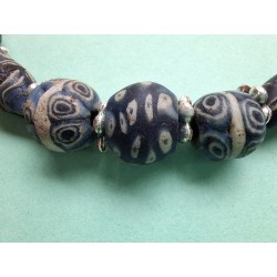 Perles anciennes  "Hamada". Ancient beads.