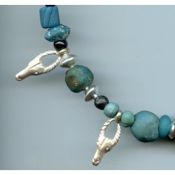 Perle Morfia. Perles anciennes. Morfia beads. Ancient beads.