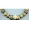 Perles anciennes en Faïence. Ancient beads.