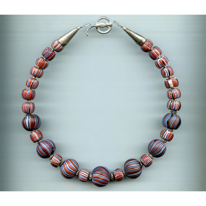 Perles vénitiennes chevron. Venetian Glass Beads. Perles anciennes.