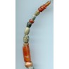 Perles en granit et cornaline. Granite and carnelian beads