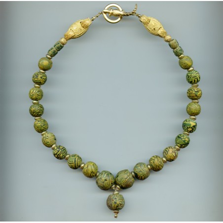 Pseudo "Morfia". Perles anciennes. Antique or Ancient Beads.