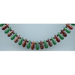 Petites gouttes en verre de Bohême. Bohemian beads