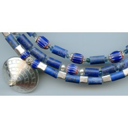 Perles "chevron" des années 1850. "Chevron" beads
