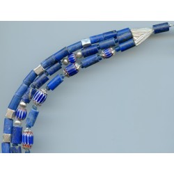 Perles "chevron" des années 1850. "Chevron" beads
