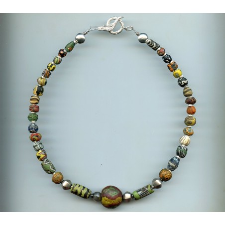 antic2343 - Perles du Moyen-Orient