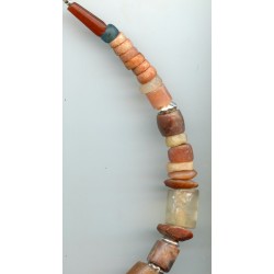 pierr2167 - Perles néolithiques en pierre.