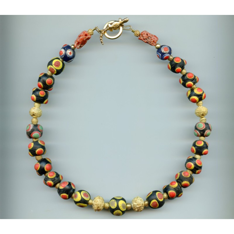 asian1845 - Perles ocellées