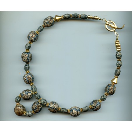 asian2186 - Perles ocellées bleues