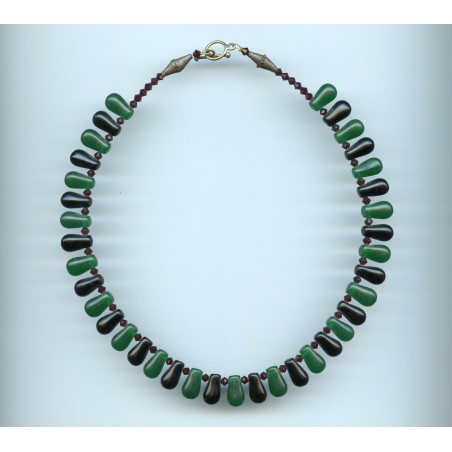 Petites gouttes de Bohême. Bohemian beads