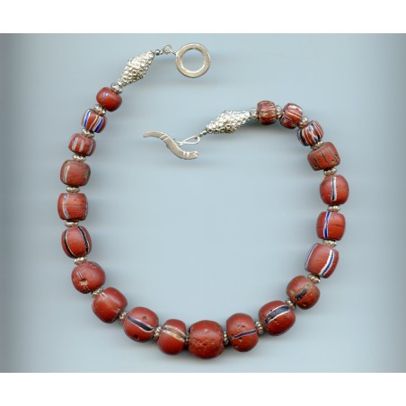 Perles vénitiennes rouge brique. Venetian Glass Beads