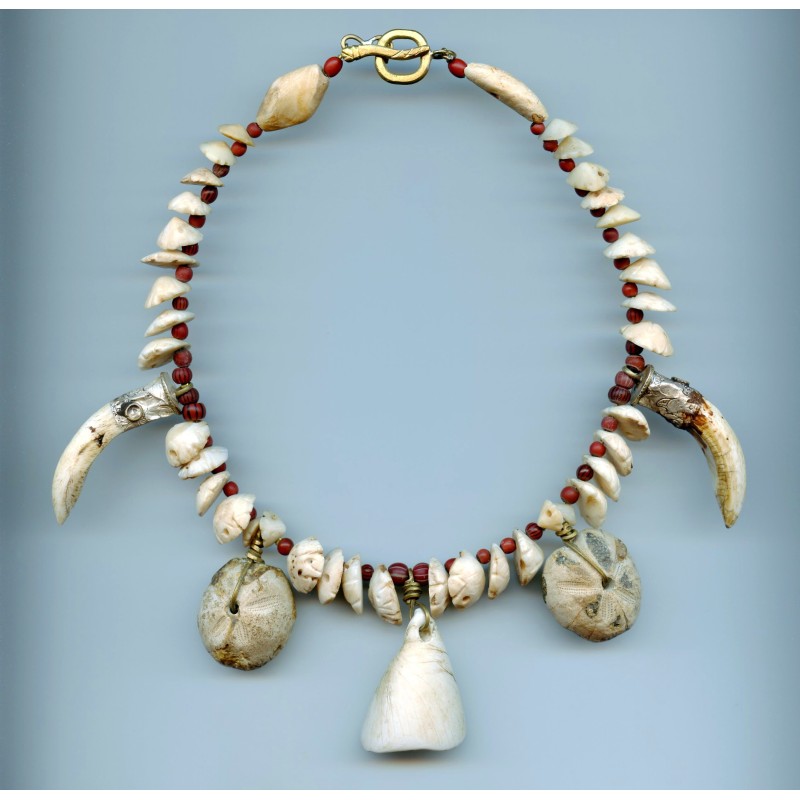 Perles Mauritaniennes en coquillages décorés