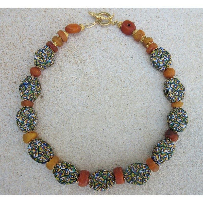 Perles vénitiennes en forme de losange. Venetian Glass Beads