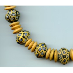 Perles vénitiennes décorées d'yeux. Venetian Glass Beads