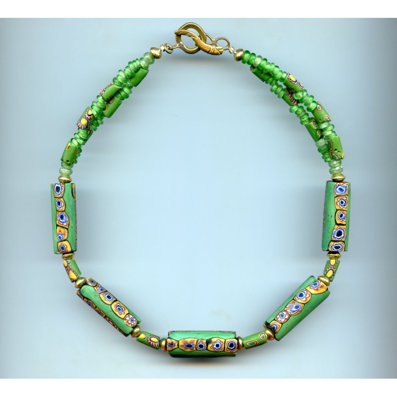 Perles "Millefiori" et perles de fouille