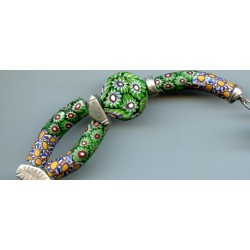 Perles "Millefiori" coudées. Venetian Glass Beads