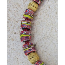 Petites tranches de "Millefiori" roses. Venetian Glass Beads