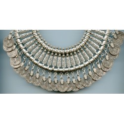 Collier Berbère ancien en argent Thaler