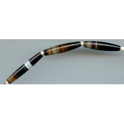 Perle en agate d' Idar-Oberstein, des années 1950.