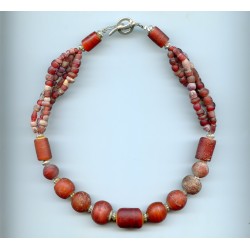 perles vénitiennes coeur de pigeon. Venetian Glass Beads