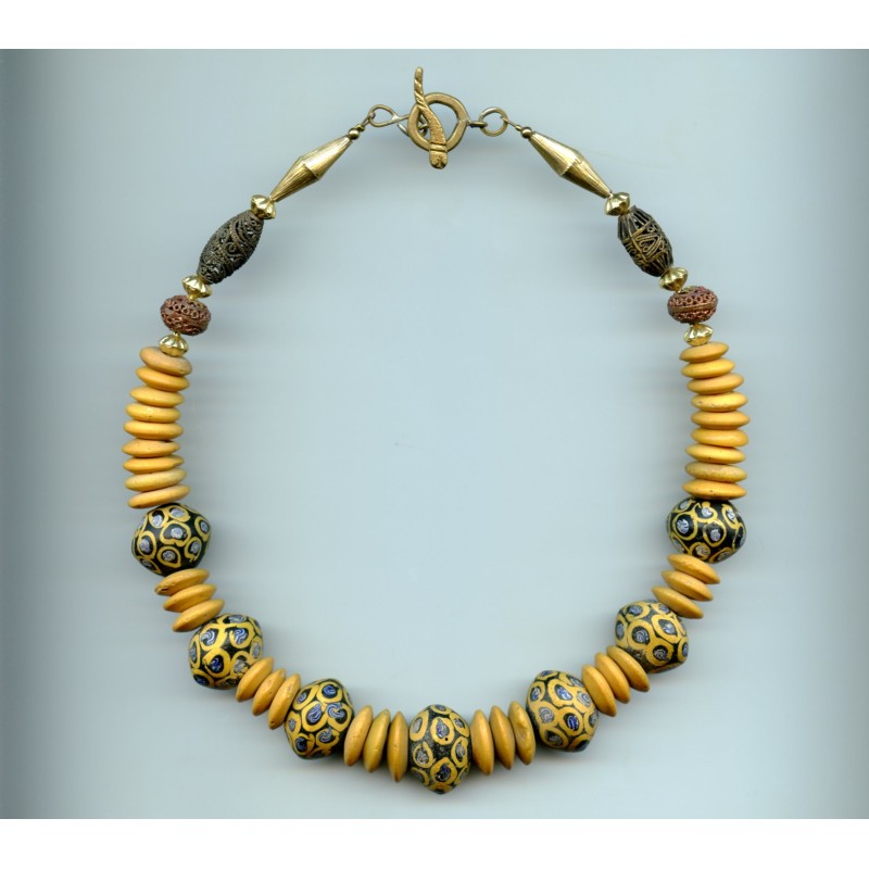 Perles vénitiennes décorées d'yeux. Venetian Glass Beads