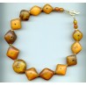 "Perles d'ambre africain" ou bakélite